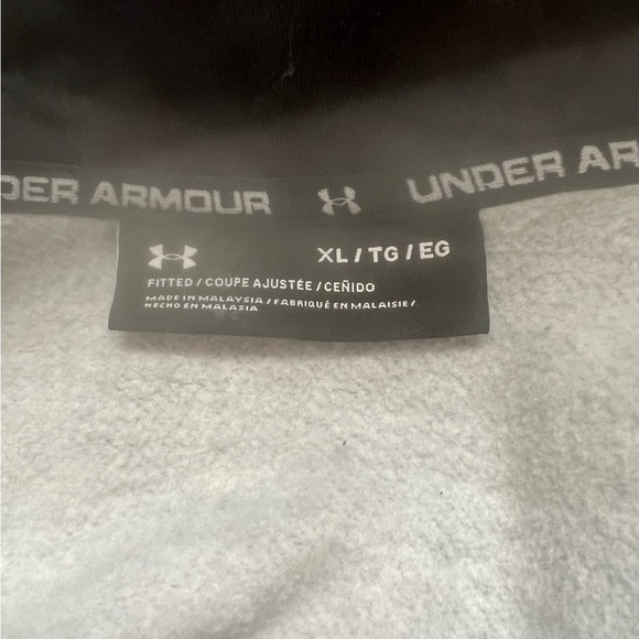 Under Armour Men’s Gray Zip Up Hoodie - Picture 5 of 9